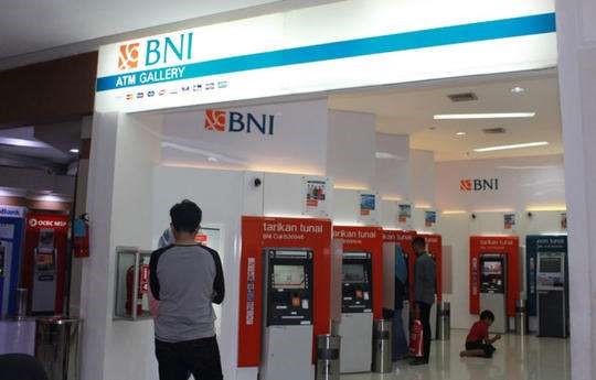 YLKI, Ekonom dan Legislator Soroti Biaya Transaksi di ATM Link