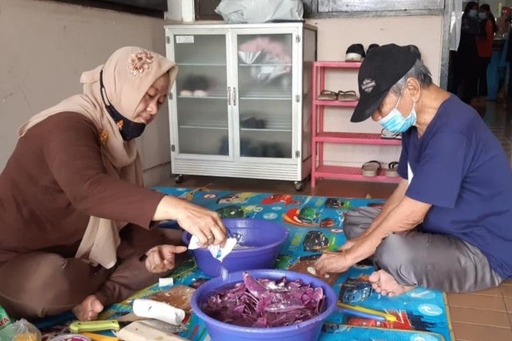 Pemerintah Dorong Lansia Bahagia di Hari Tua