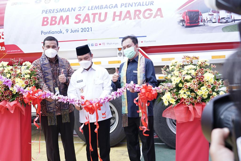 Pertamina Resmikan 27 Titik BBM Satu Harga