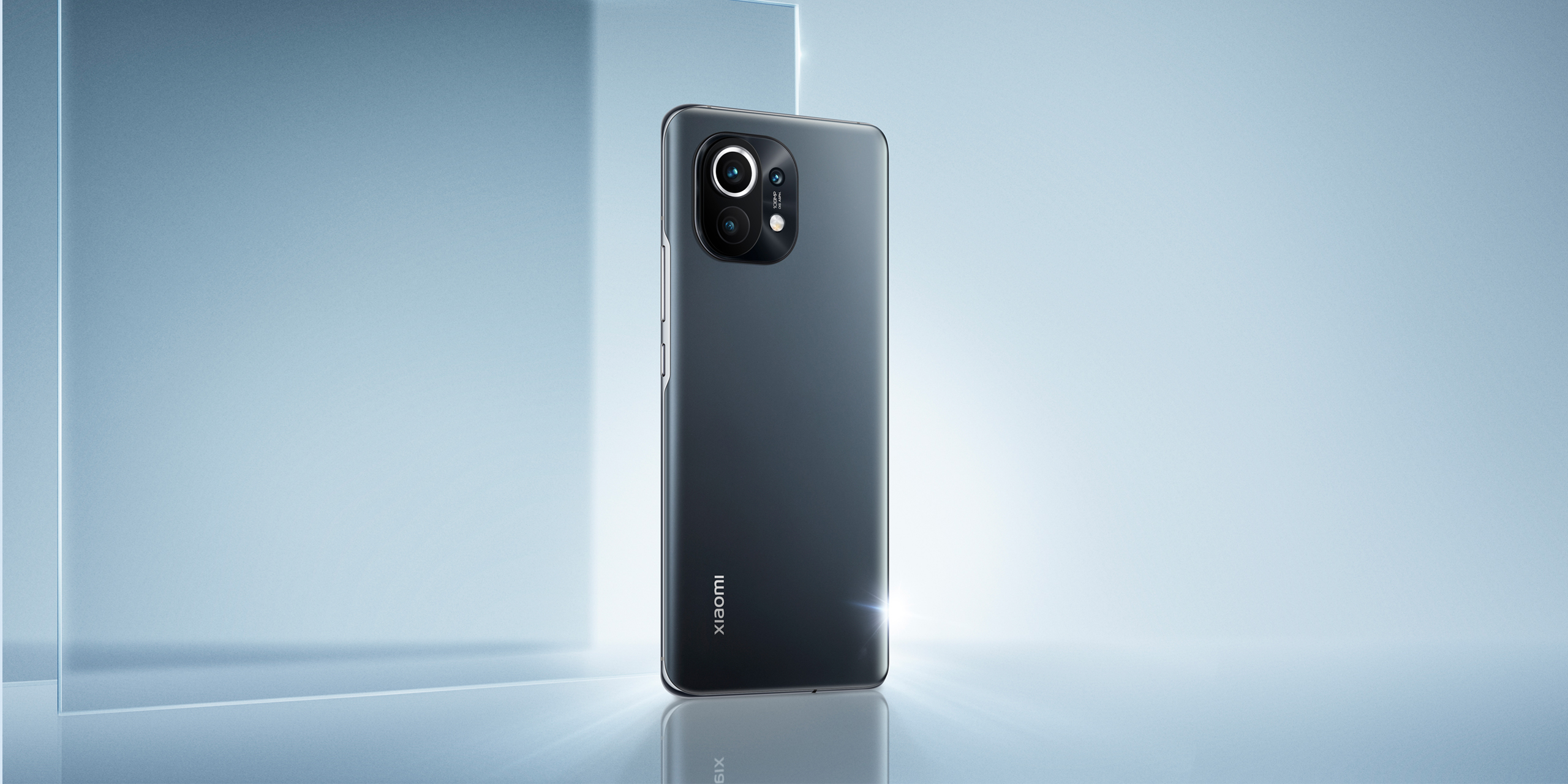 Mi 11, Smartphone 5G Premium dengan Speaker Harman Kardon