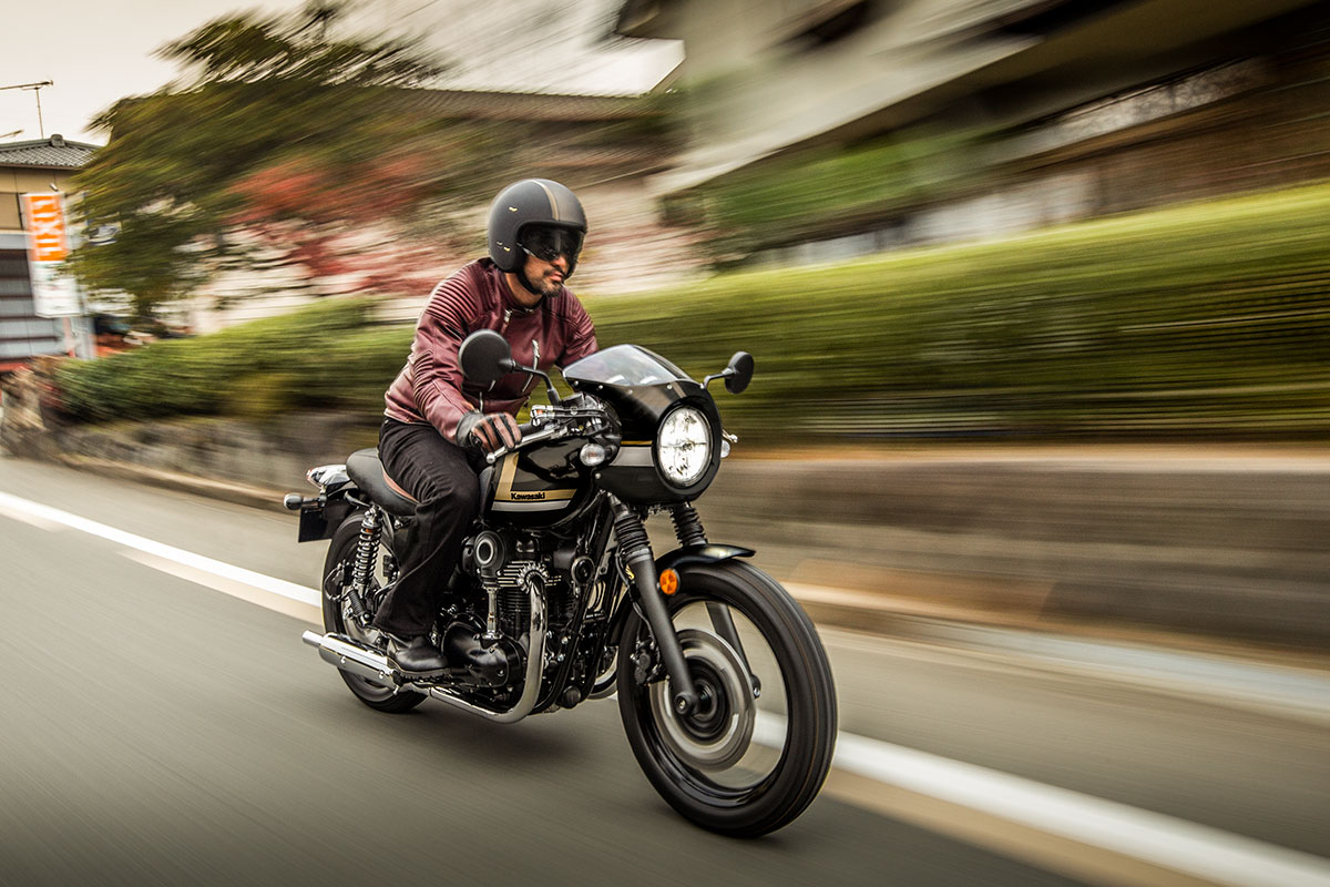 Kawasaki Rilis W800 Cafe Model Tahun 2022