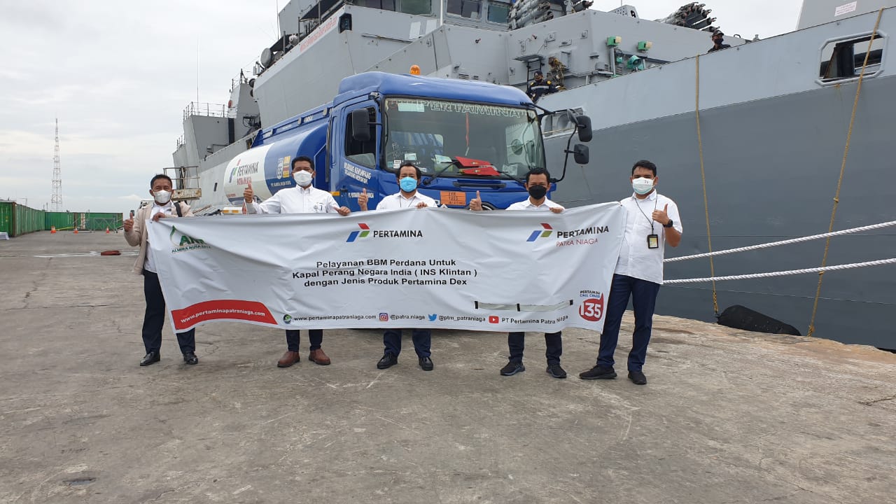 Kapal Perang AL India Gunakan Pertamina Dex 154 KL