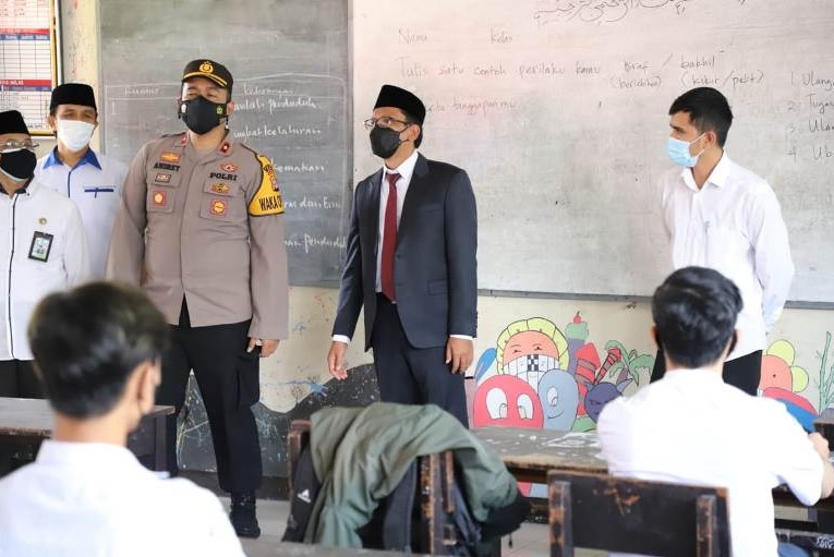 Sejumlah Wilayah Level 3 di Jawa Barat Mulai Uji Coba Sekolah Tatap Muka