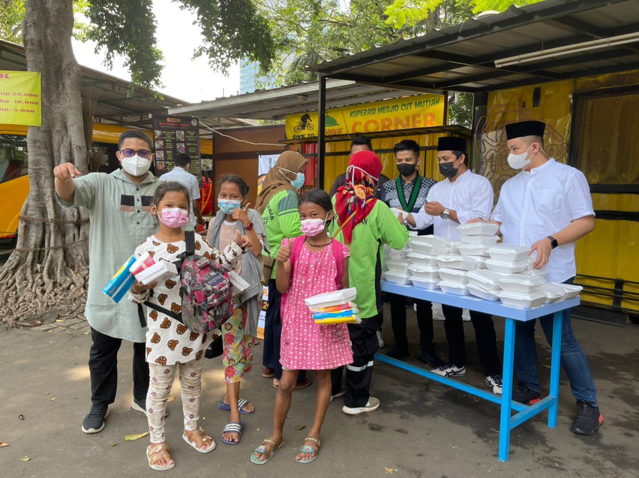 PB HMI, ISYEF, dan BSI Muda Kolaborasi Gulirkan Kotak Berbagi