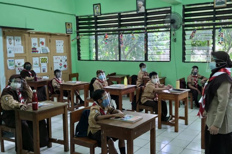 Sekolah Tatap Muka Mulai Dilaksanakan, Ini Kata Epidemiolog