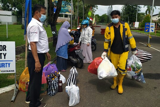 Jadi Bahan Bakar Alternatif, Anak Usaha Semen Indonesia Gandeng Komunitas Pemasok Sampah