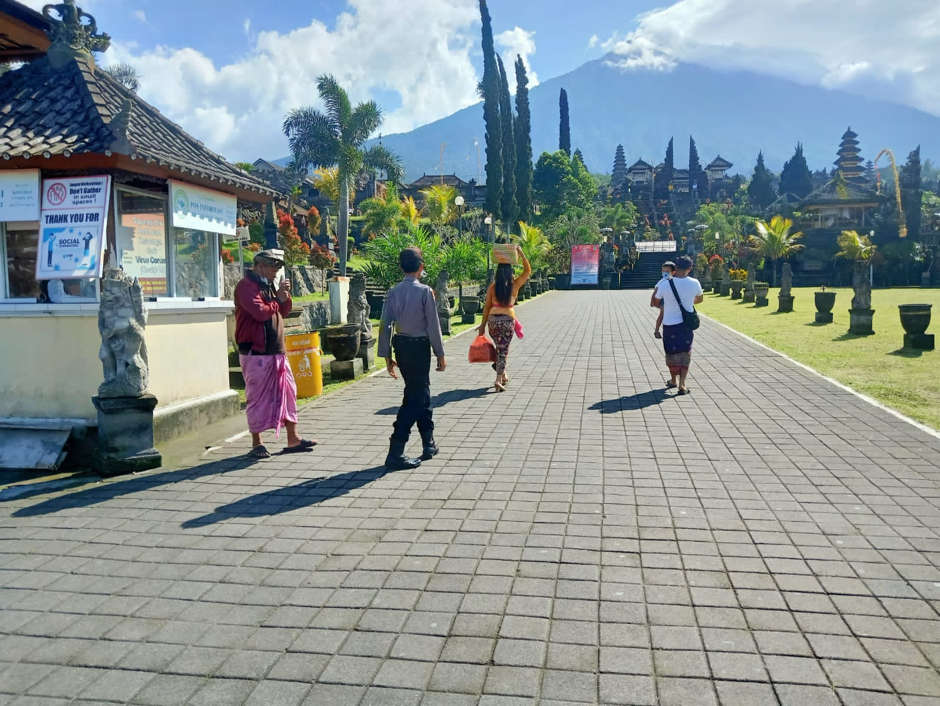 Bali Terapkan Ganjil Genap di Kawasan Wisata
