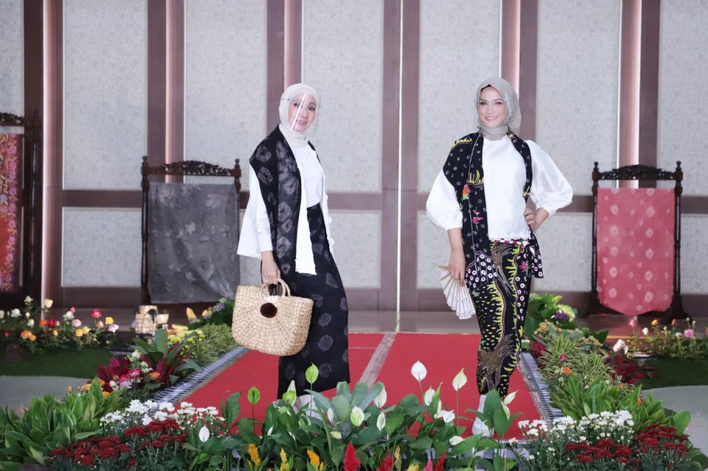Peringati Hari Batik, Kota Batu Gelar Art Exhibition