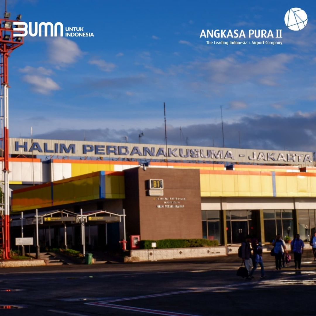 Bandara Halim Ditutup