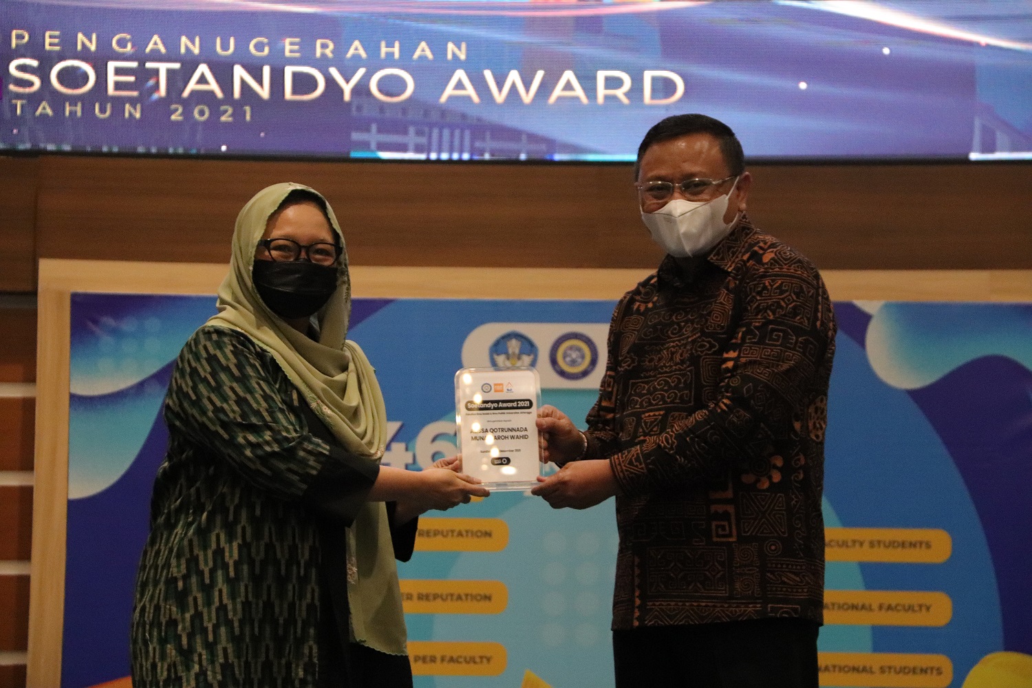 Nasaruddin Umar dan Alissa Wahid Dianugerahi Soetandyo Award 2021