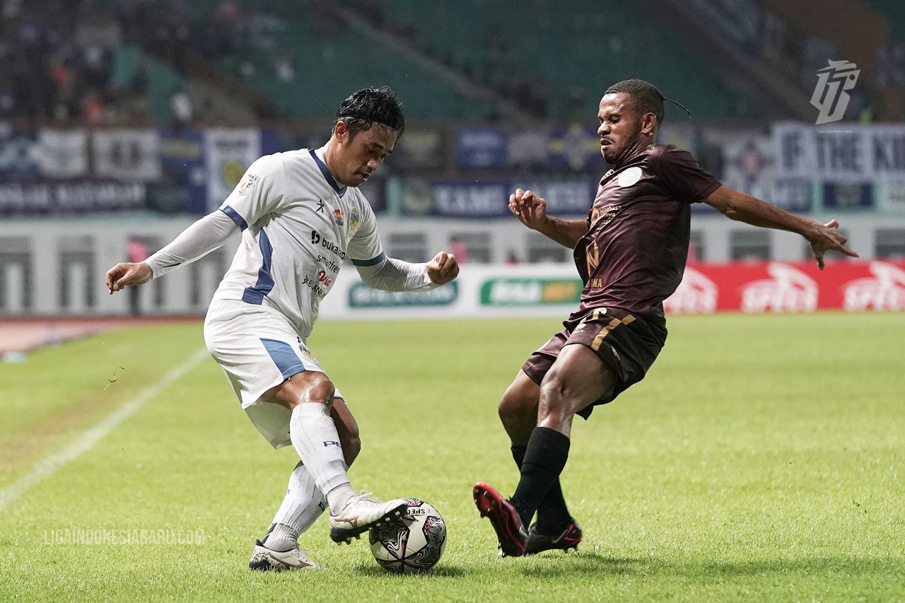  Sriwijaya FC vs RANS FC - Foto LIB