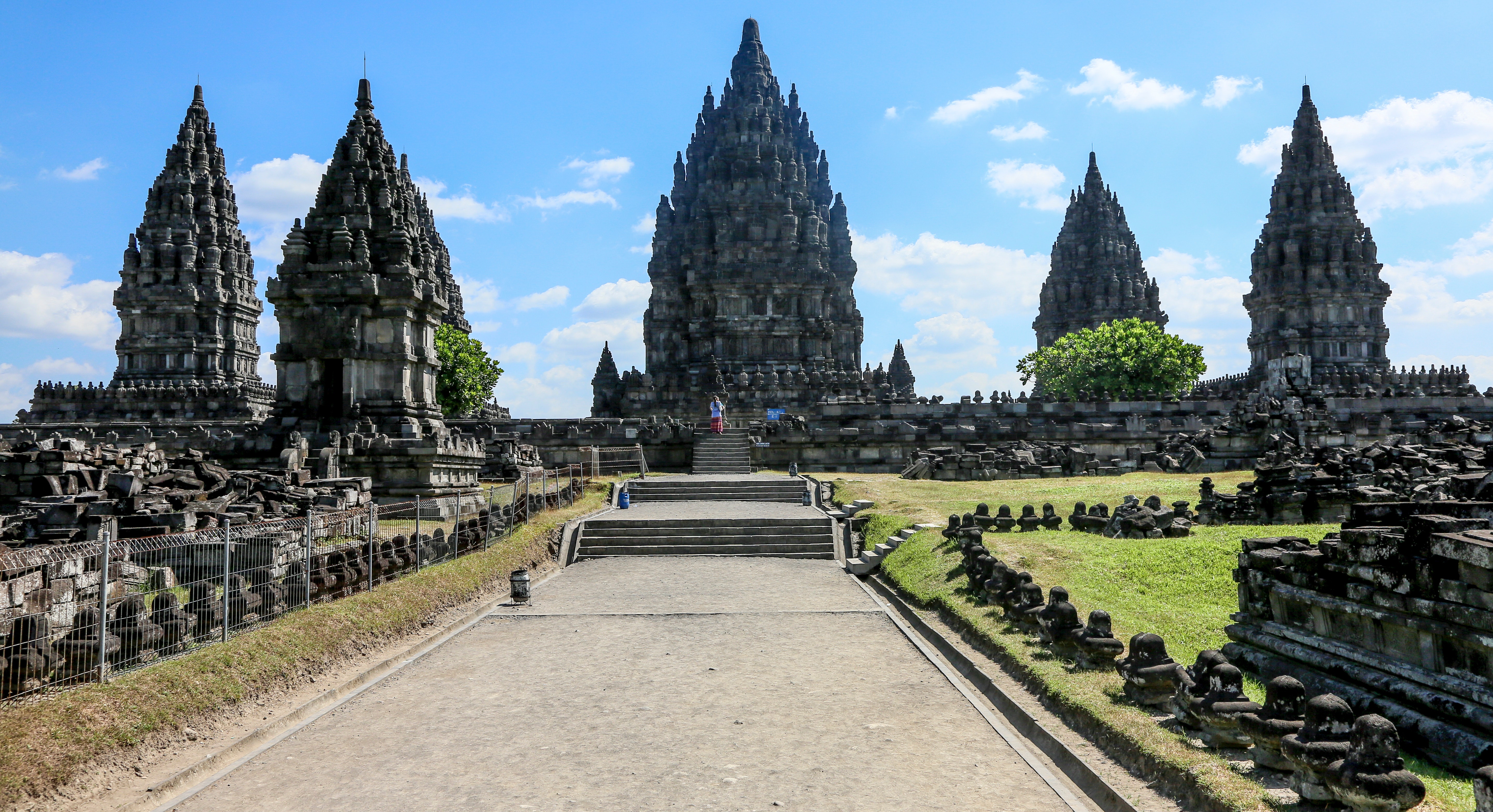 Destinasi Wisata dari Cerita Legenda