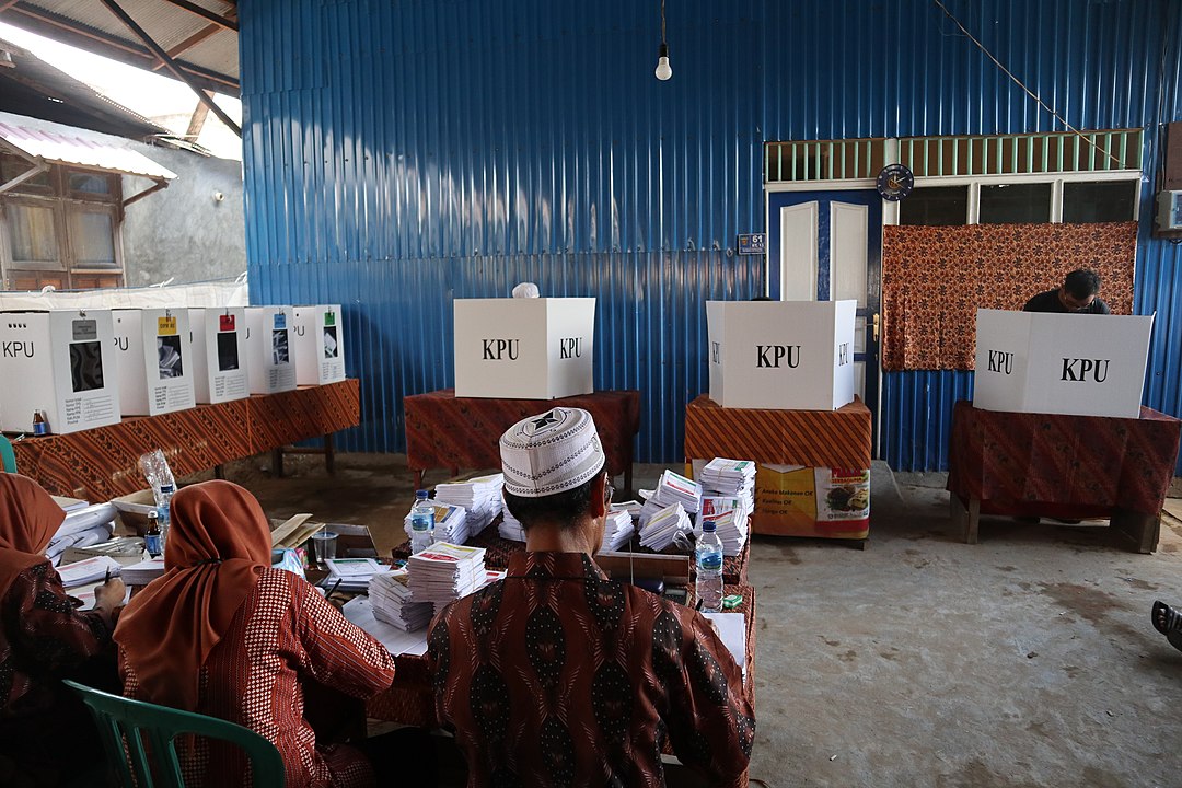 Suasana di tempat pemungutan suara (TPS) 