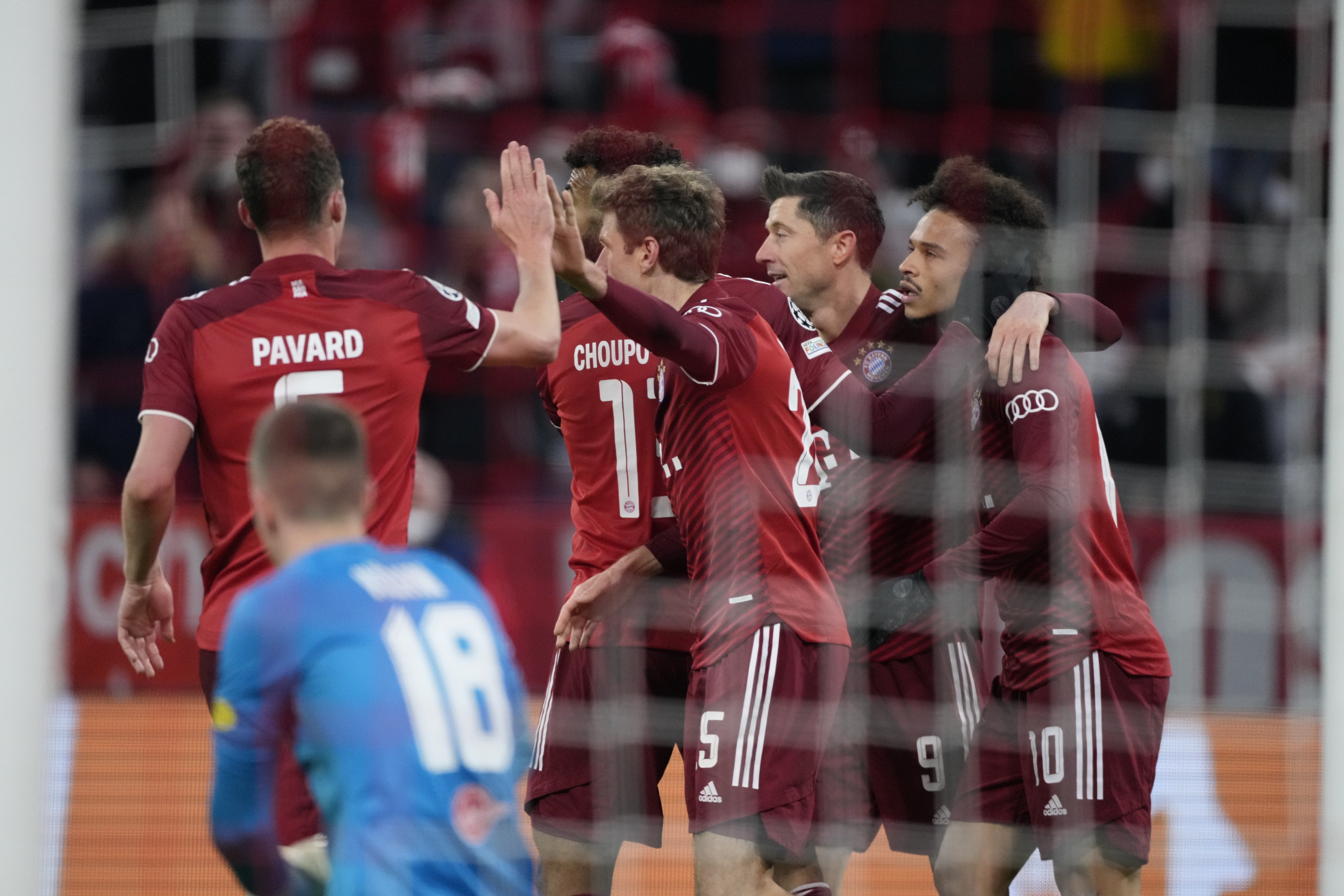Bayern dan Liverpool Pastikan ke Perempat Final