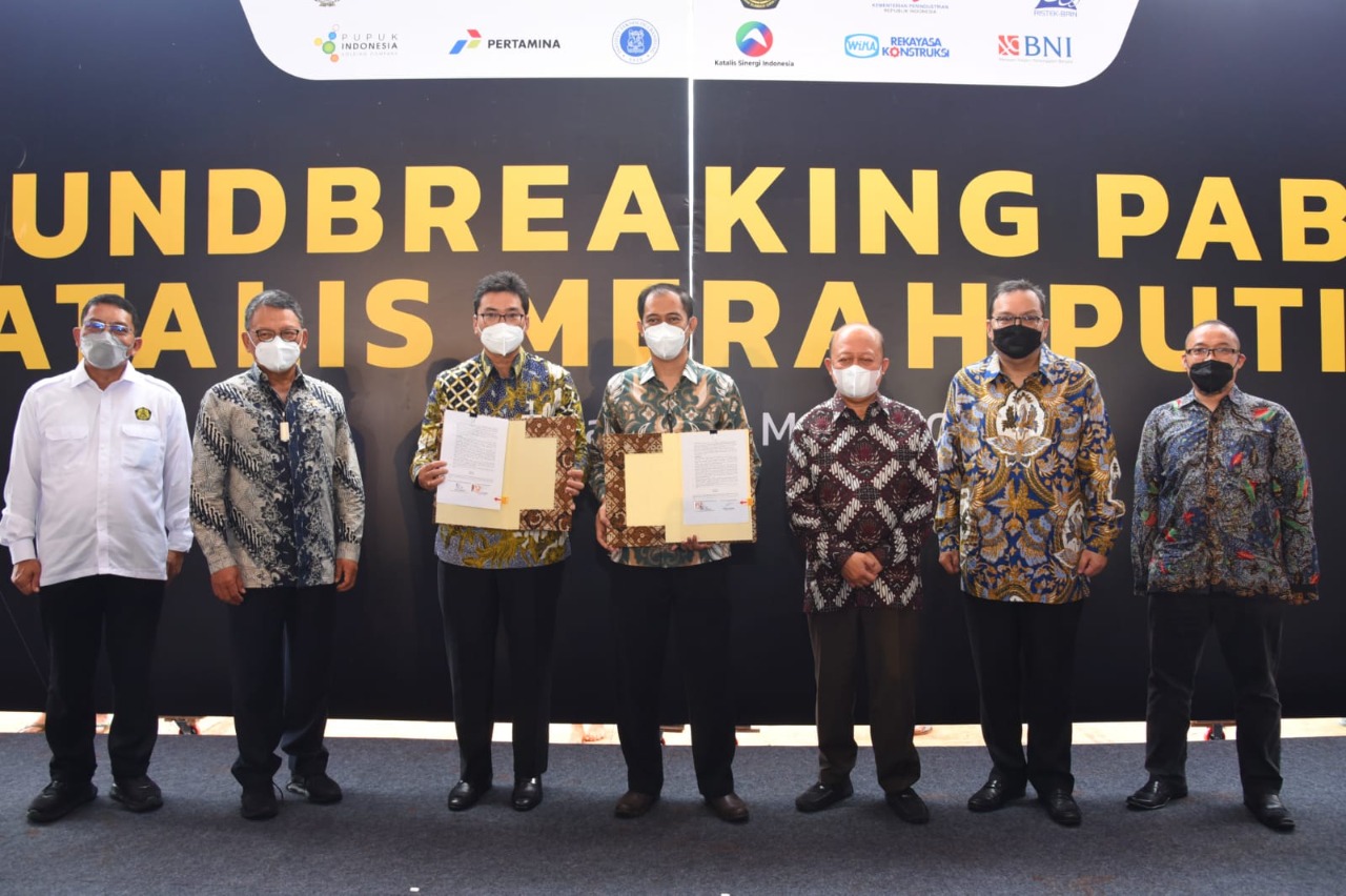 Menteri ESDM Apresiasi Pertamina Inisiasi Uji Coba Katalis Merah Putih