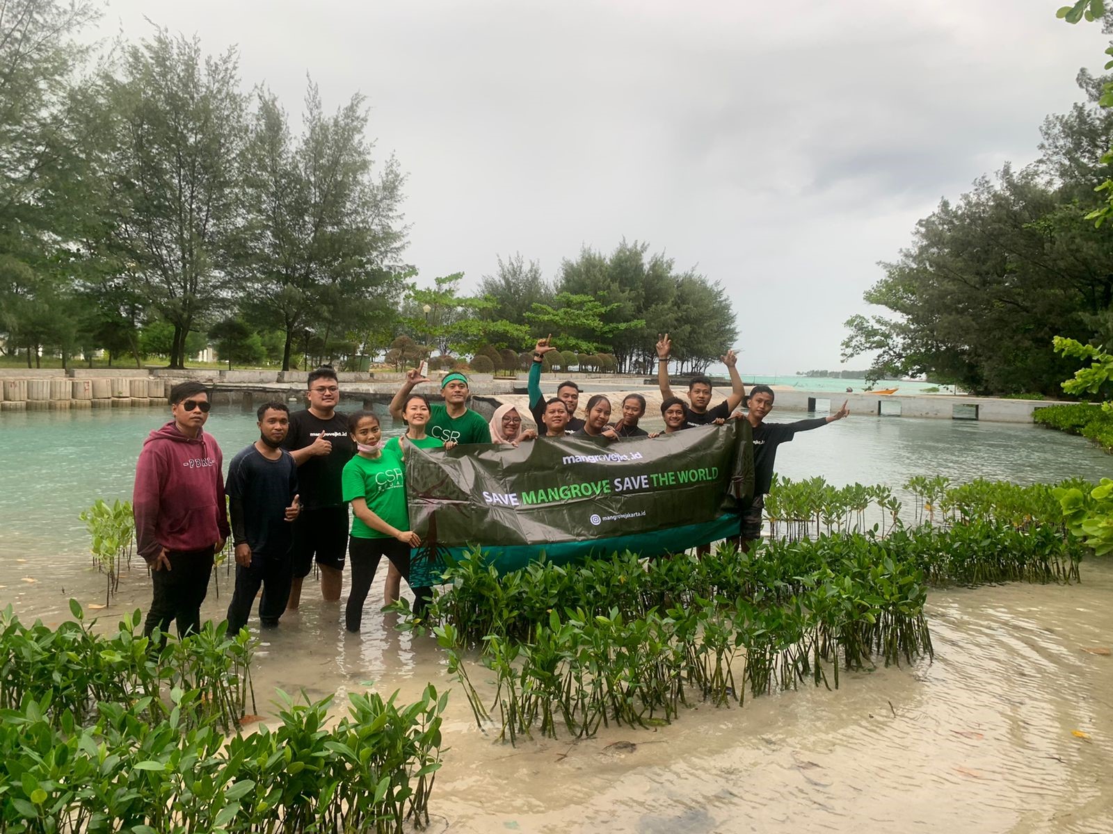 Komunitas Mangrove Jakarta, Anak Muda Peduli Lingkungan