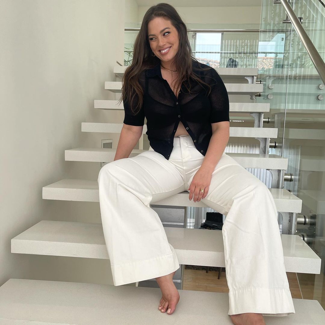 Ashley Graham, Pioneer Model Curvy yang Sebarkan Body Positivity Pada Perempuan Muda