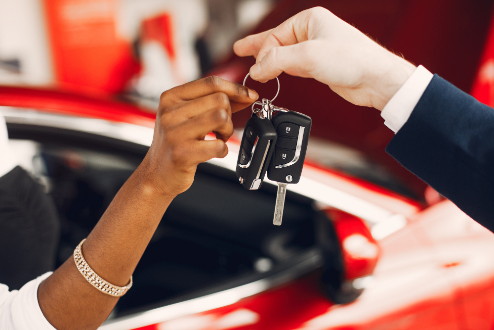 Wajib Tahu! Ini 4 Hal yang Harus Diperhatikan Saat Menjual Mobil