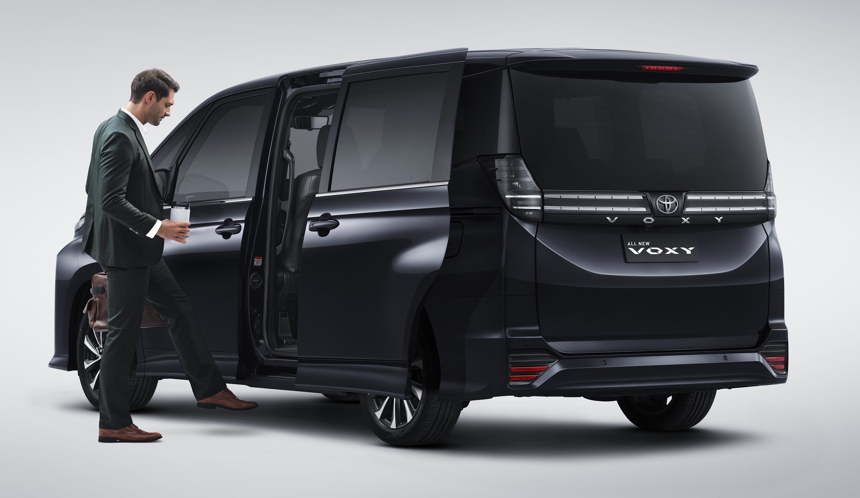 Toyota Voxy Terbaru, Lebih Canggih dengan TNGA dan TSS 3.0