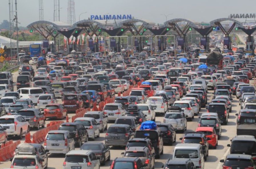 Pecahkan Rekor, Media Asing Soroti Padatnya Arus Mudik Lebaran 2022