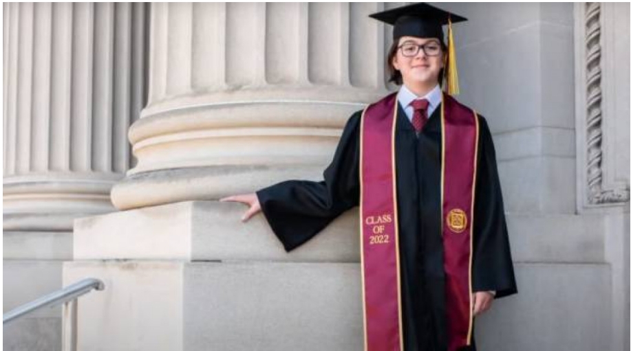 Elliott Tanner, Raih Gelar Sarjana Fisika di Usia 13 Tahun