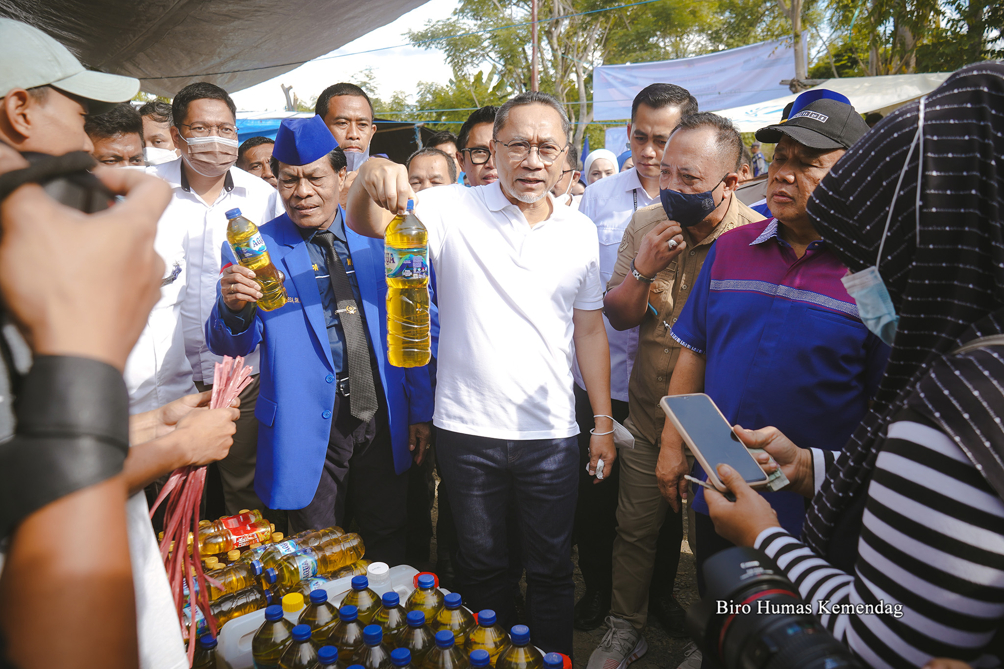 Disidak Zulhas, Harga Migor di Pasar Donggala Rp 14.000 Per Liter