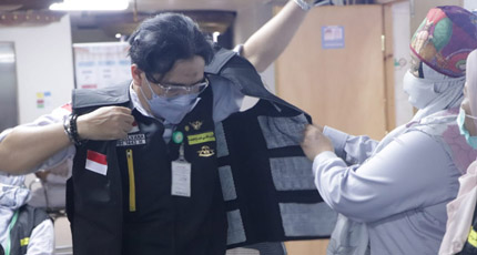 Antisipasi Heat Stroke pada Jemaah Haji, Kemenkes Siapkan Rompi Penurun Suhu