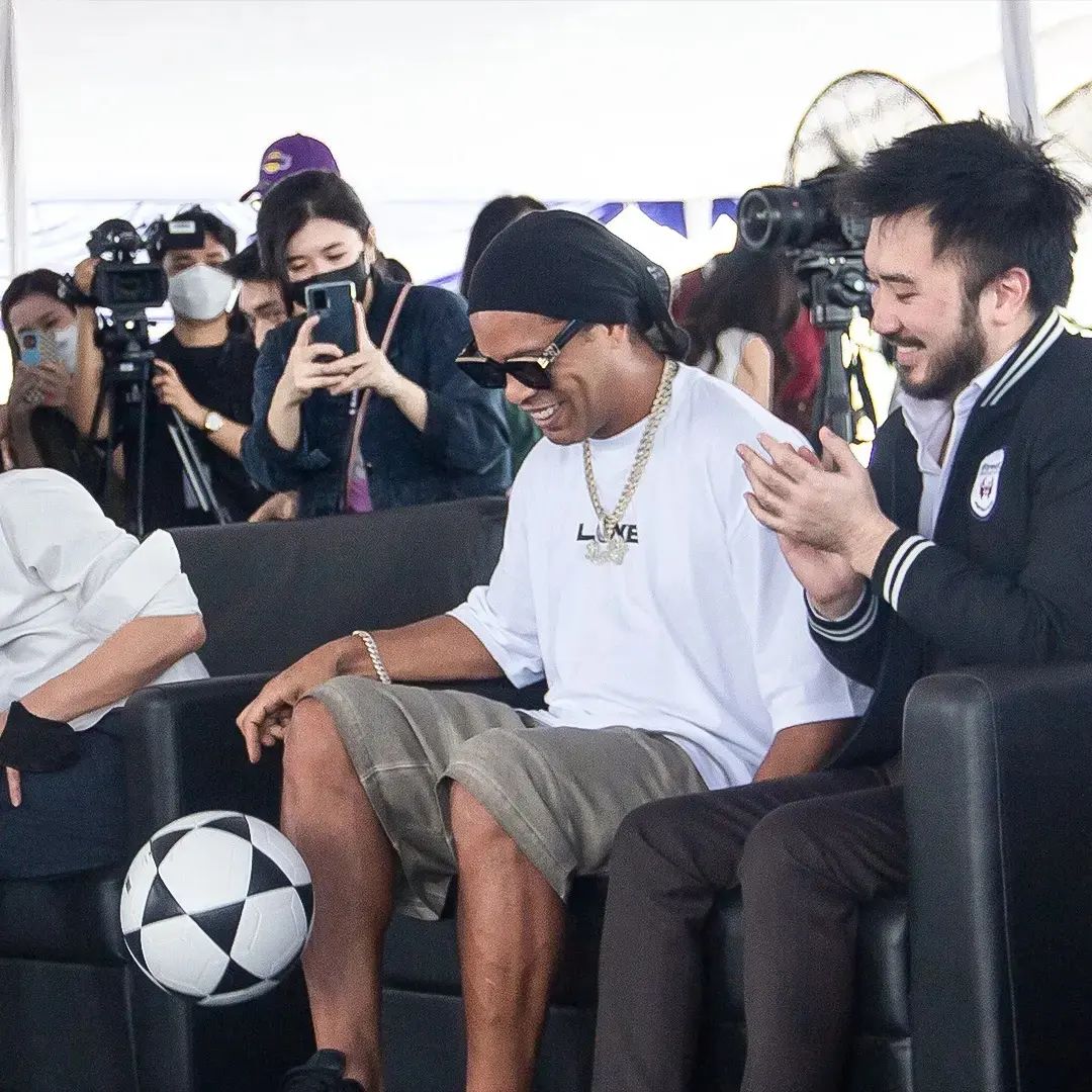 Ronaldinho: Banyak Orang Baik di Indonesia