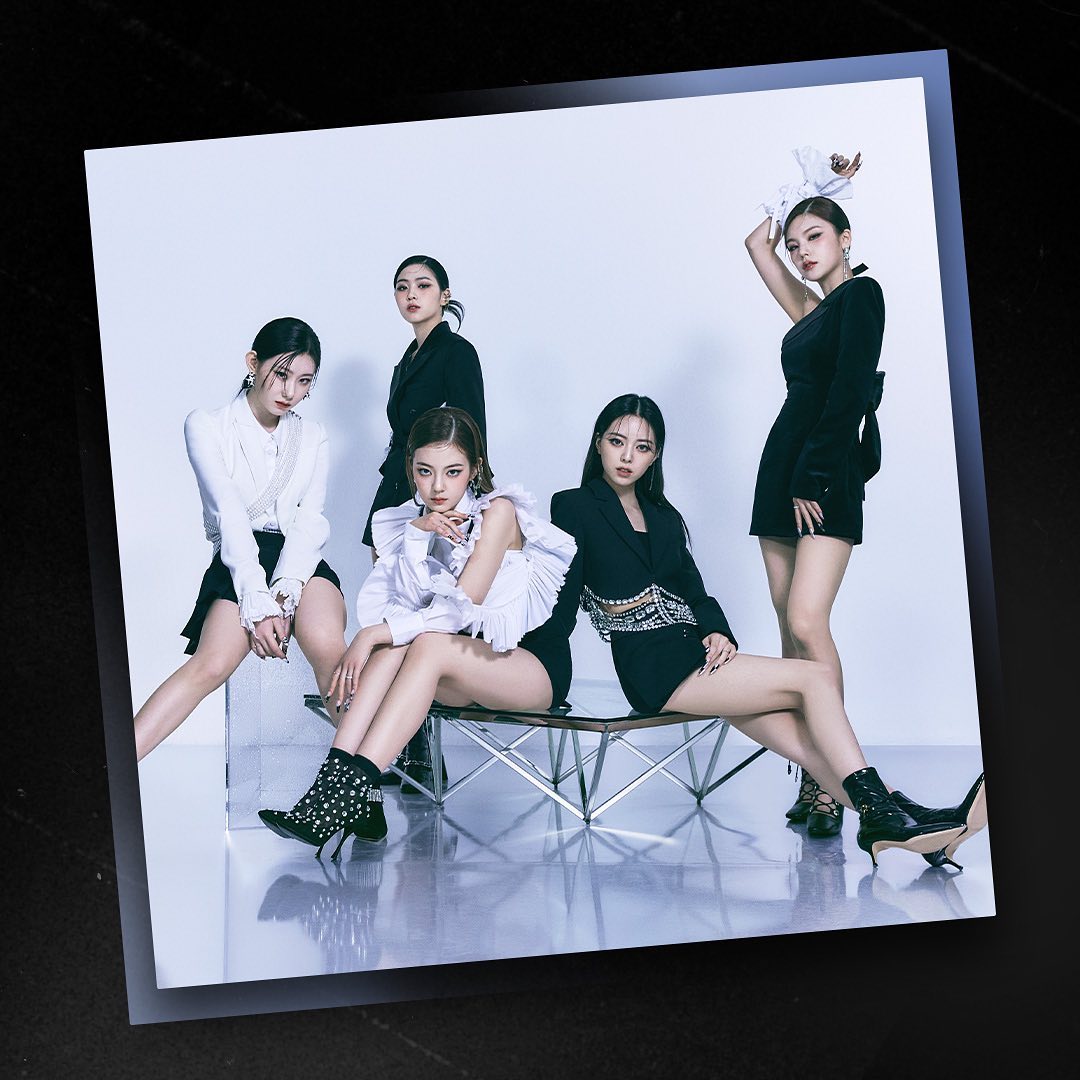 ITZY, J-Hope, BTS, aespa, TXT dan TWICE’s Nayeon Tempati Posisi Terbaik World Albums Chart