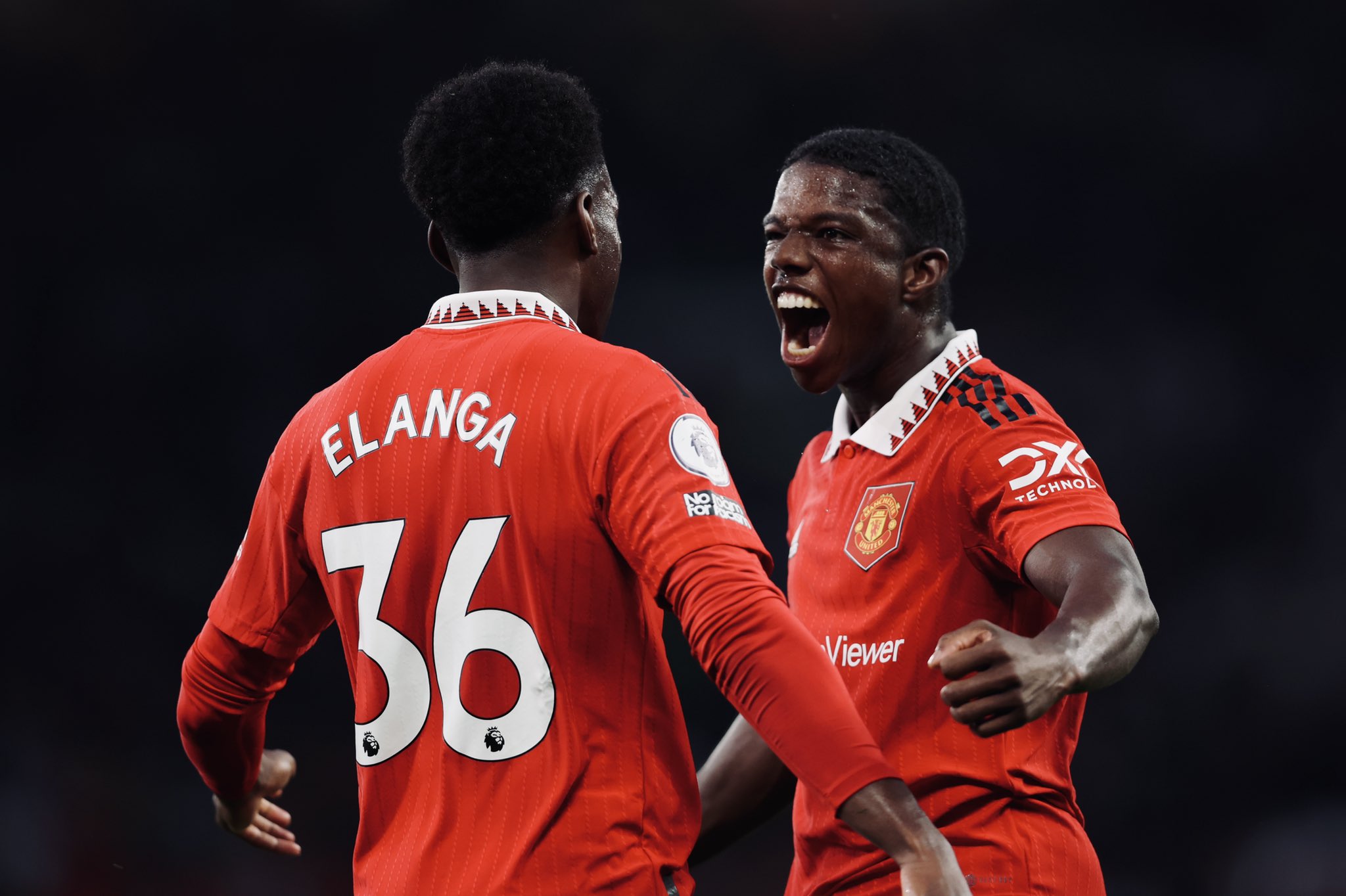 Menang 2-1, Manchester United Kini Berada di Atas Liverpool