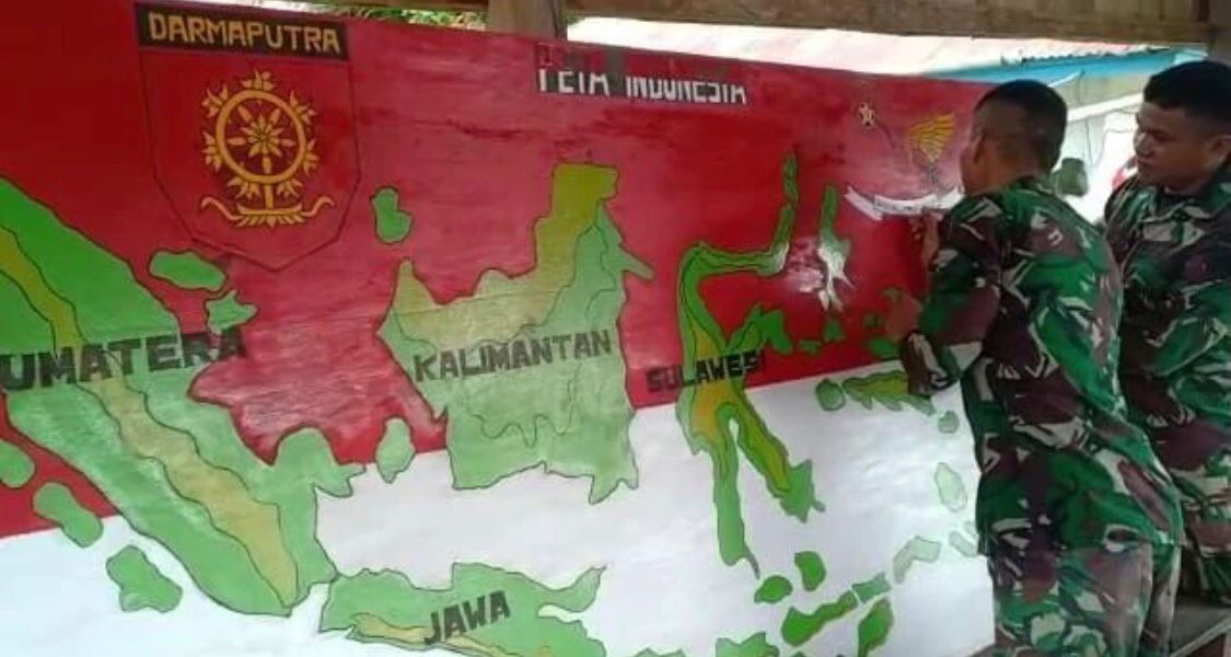 Rayakan Kemerdekaan, Satgas YPR 431/SSP Bedah Sekolah dan Adakan Lomba di Distrik Sawaerma Kabupaten Asmat Papua