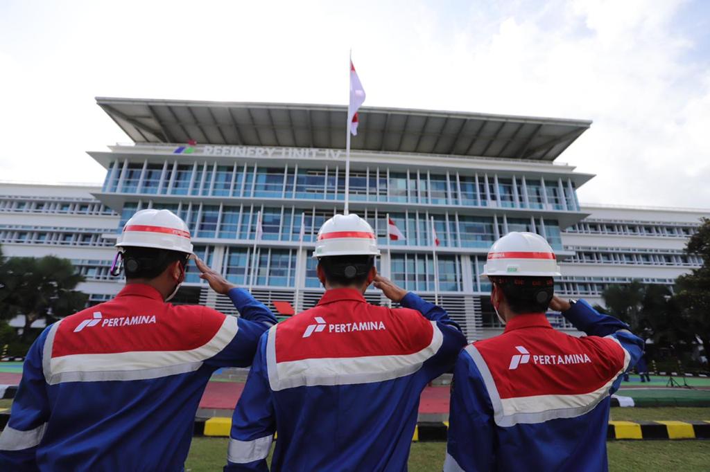 Komitmen Hadirkan Energi, Pertamina Gelar Upacara HUT RI di Kilang Cilacap
