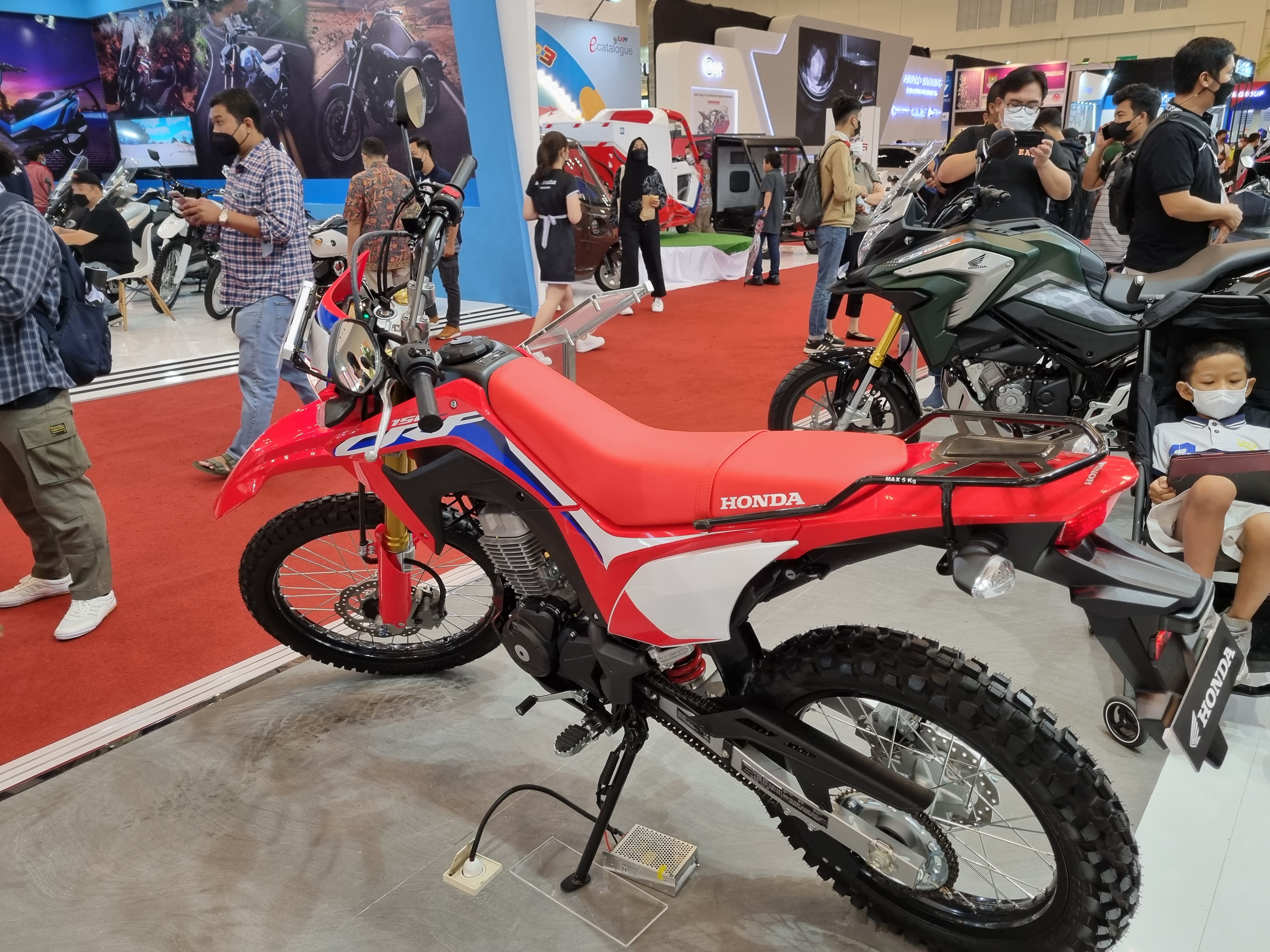 Mengulik Motor Trail CRF150L Pabrikan Honda