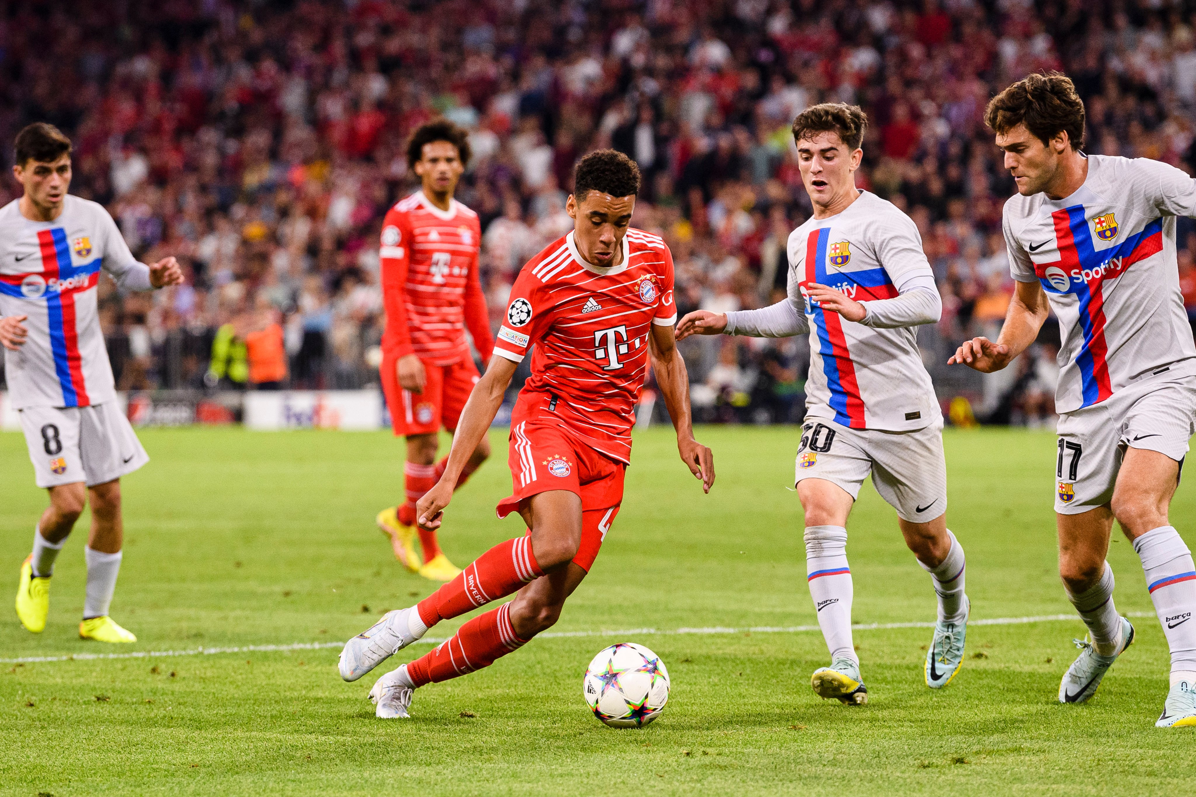 Hasil Liga Champions: Bayern Munchen Bekuk Barcelona