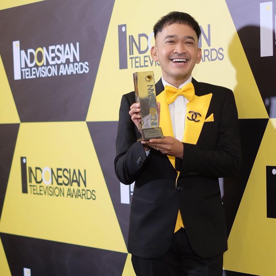 Bukan Cuma Populer, Deretan Artis ini Juga Jadi CEO Perusahaan