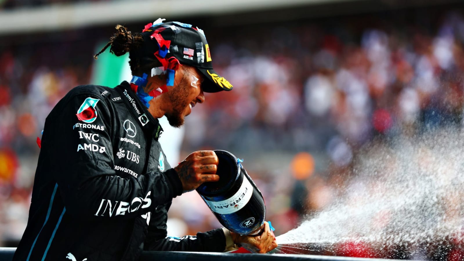 Lewis Hamilton Nyaris Menang di F1 Amerika Serikat, namun Digagalkan Max Verstappen