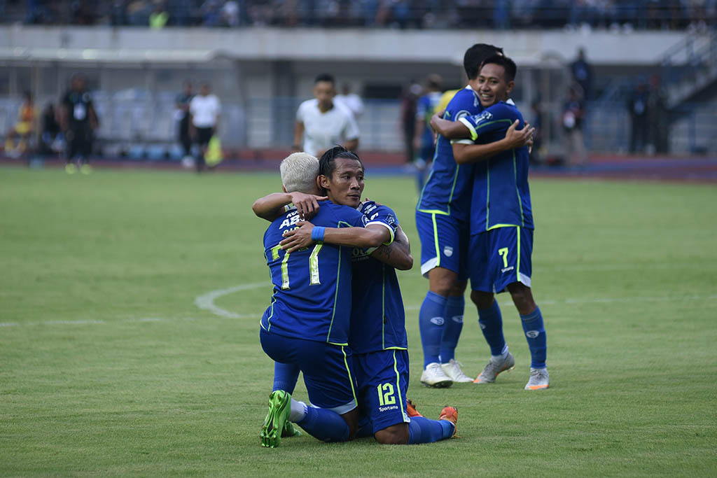 Tiket Persib Vs Persija Sold Out!