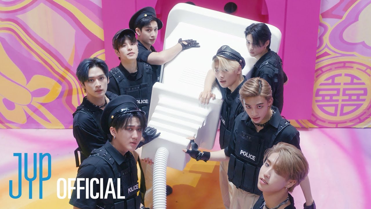 “MAXIDENT” Stray Kids Puncaki World Albums Chart