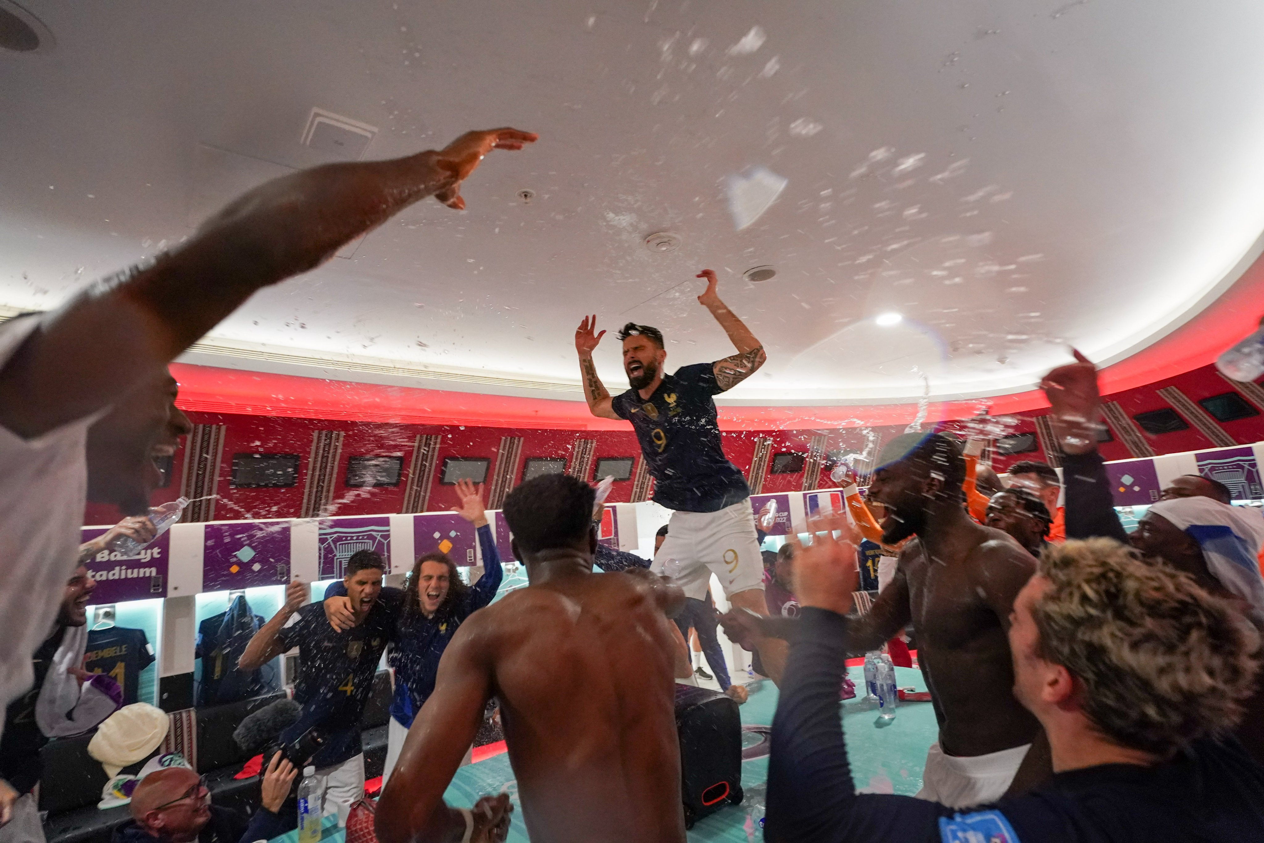 Jelang Final Piala Dunia 2022, Prancis Diserang Flu Unta
