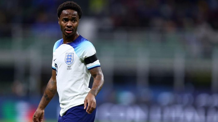 Rumah Raheem Sterling Dirampok Penjahat Bersenjata, Tinggalkan Inggris di Piala Dunia 2022