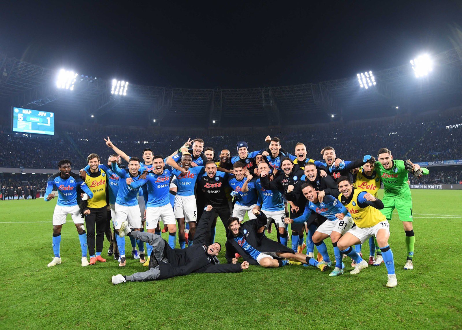 Ngamuk! Napoli Cukur Juventus 5-1