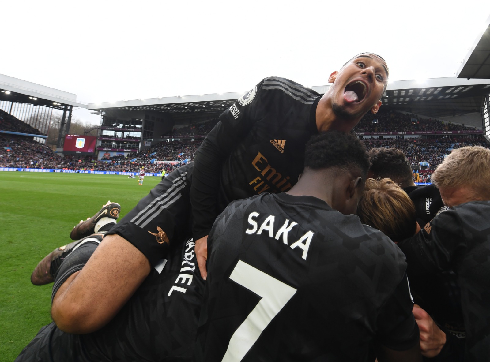 Arsenal Menang Meyakinkan, Manchester City Seri, Chelsea Kalah Memalukan