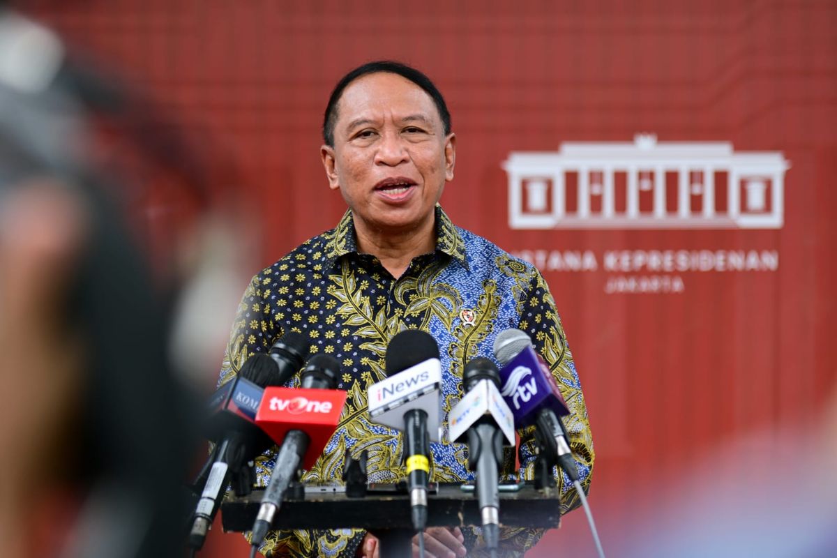 Menpora Mengundurkan Diri, Exit Strategy Reshuffle Jokowi?
