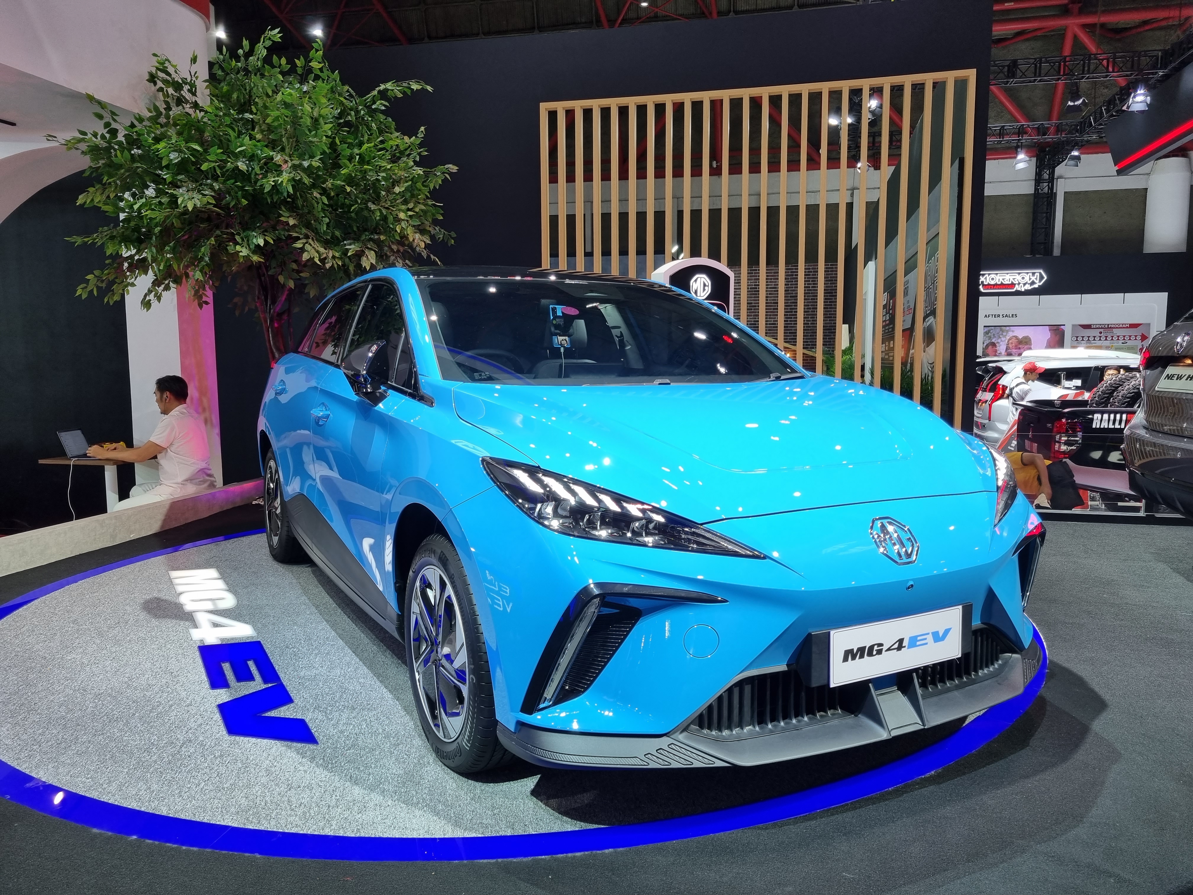 MG Perkenalkan 4 EV, Mobil Listrik Pertamanya untuk Pasar Indonesia