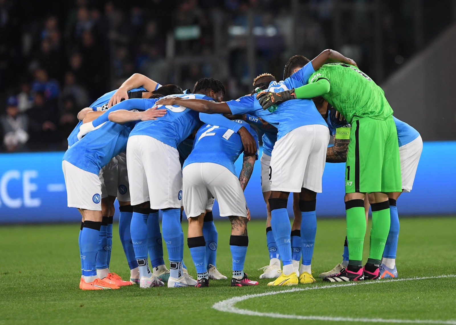 Real Madrid dan Napoli Lolos ke Perempat Final Liga Champions