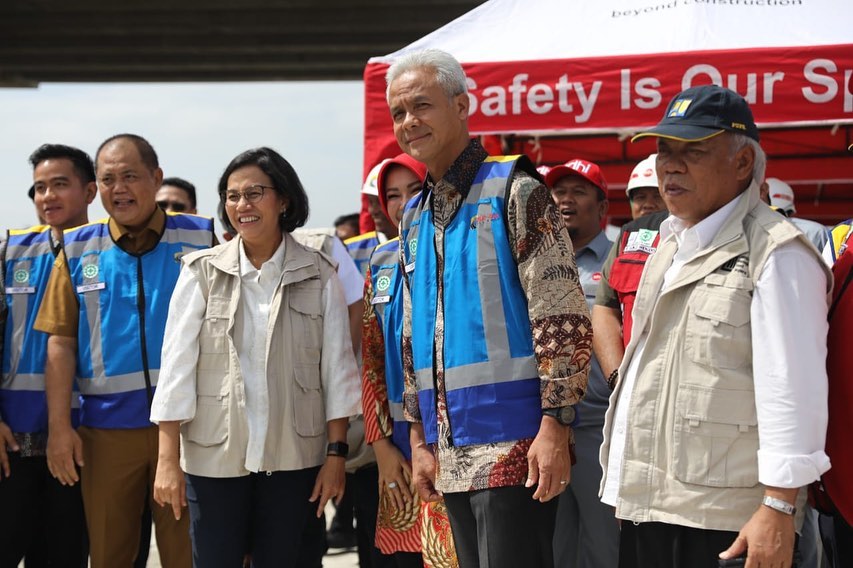 Ganjar Pranowo Sampaikan Duka Cita untuk Korban Insiden Plumpang