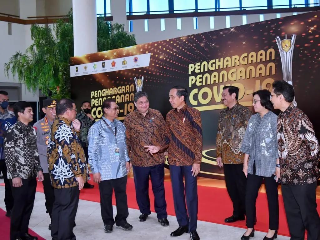 Jokowi -  Megawati Bahas Capres 2024 di Istana Negara