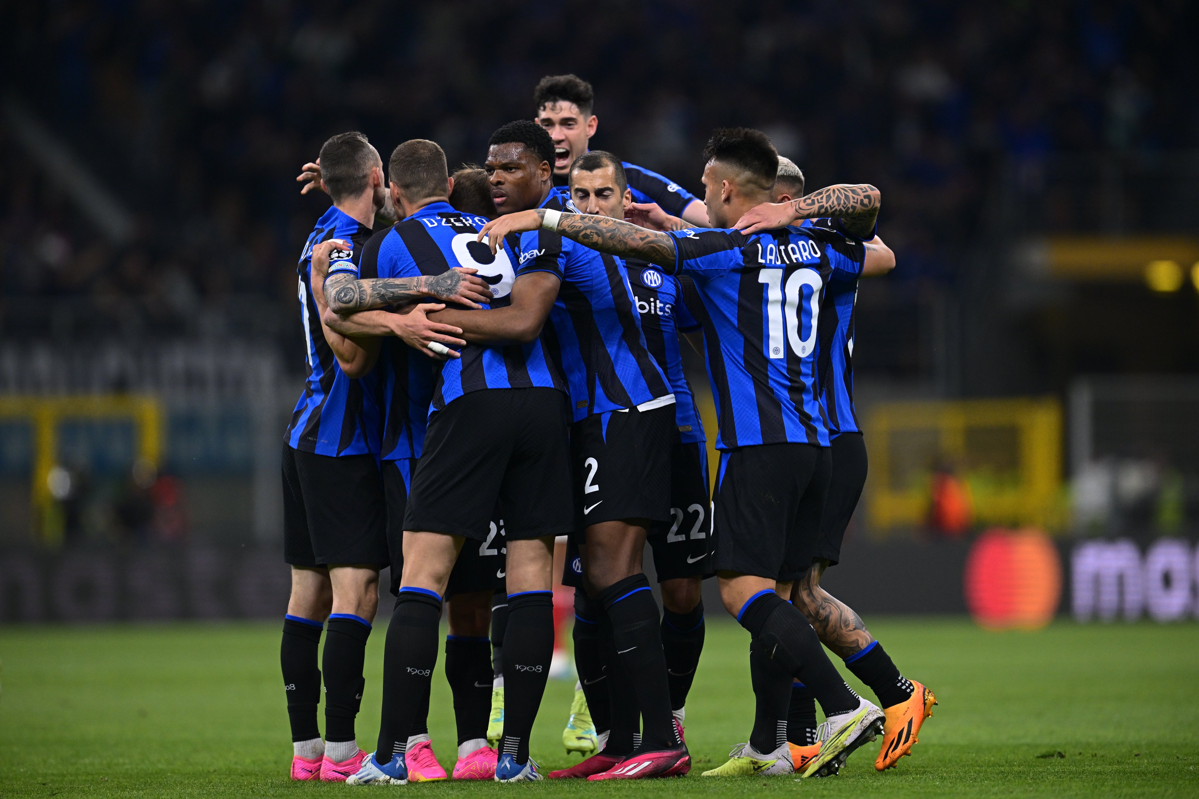 Hasil Perempat Final Liga Champions: Manchester City dan Inter Milan Melenggang!