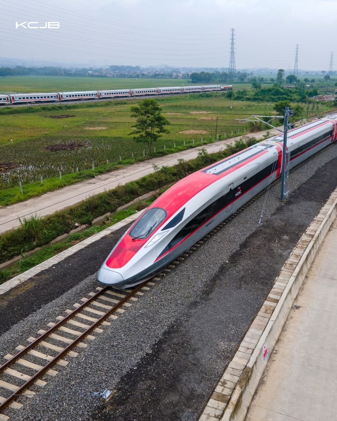 Hadiah HUT RI, Kereta Cepat Jakarta-Bandung Siap Beroperasi Agustus 2023