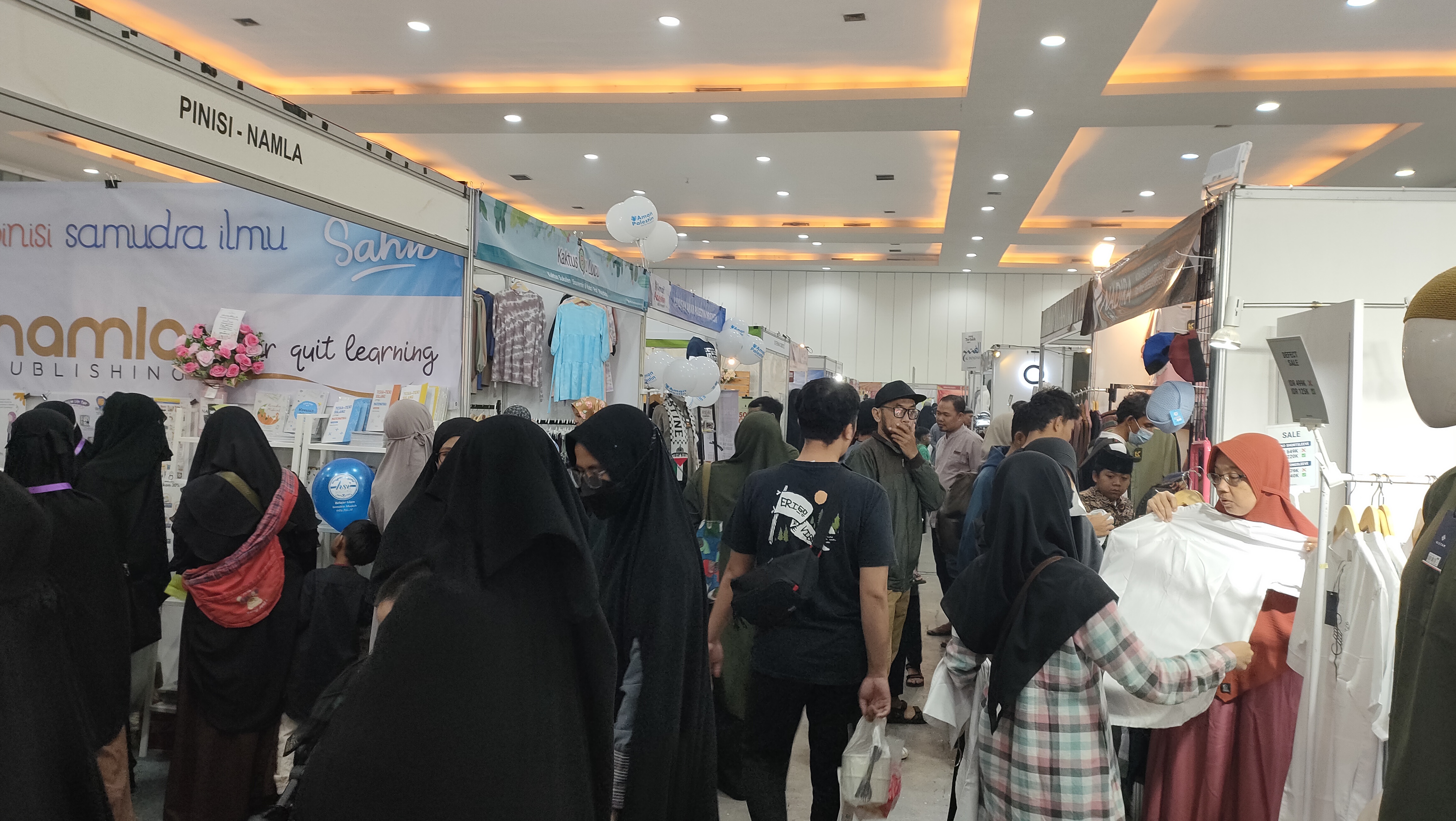 Muslim LifeFair Jogja Dipadati Pengunjung Berburu Produk Halal